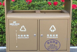 临汾户外公园喷塑钢制分类垃圾桶
